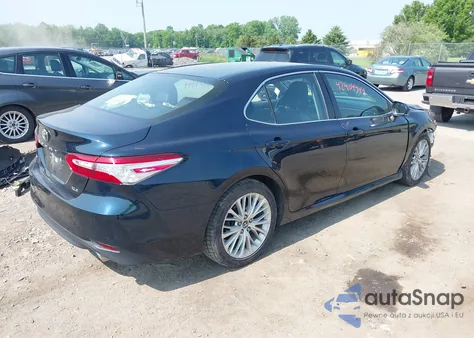 2018 Toyota Camry Xle z USA, uszkodzony, nr VIN 4T1B11HK4JU511167